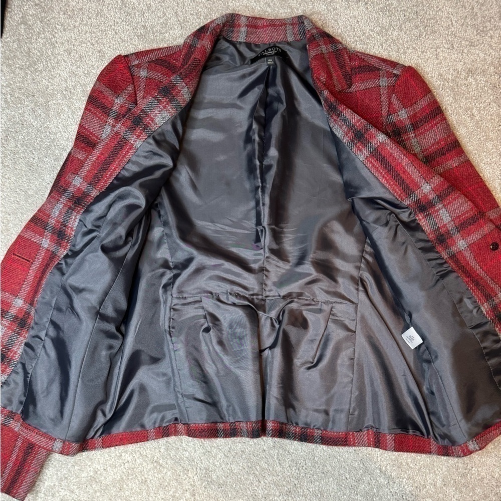 Talbots Wool, Red, Gray and Black Plaid Jacket/Blazer, Sz 10P (80% Wool) - Picture 5 of 11